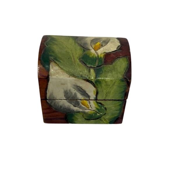 Vintage Hand Painted Floral Wooden Trinket Jewelry Stash Box with Hinged Lid - Picture 1 of 6